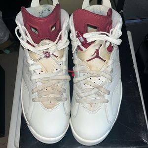 Air Jordan 6 white/maroon size 11